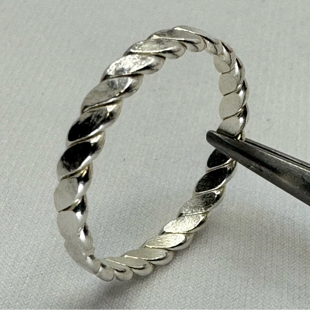 Vintage Mexico Silver Overlay Braided Band Ring Sz 8 Minimalist Stacking Boho